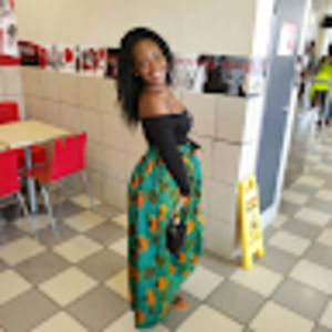 Meet your Posher, Shareka